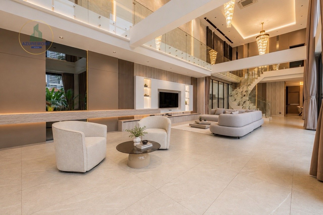 Exclusive Beachfront Luxury Villa for Sale in Majestic Residence Pratumnak Pattaya | 6 Bed Sea View