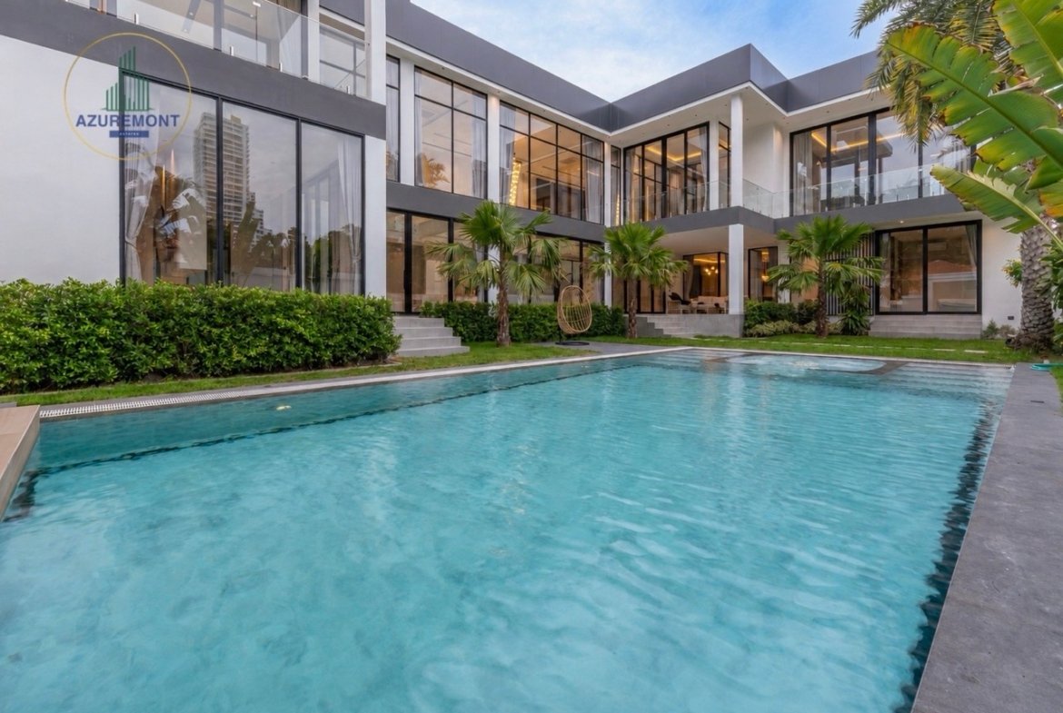 Exclusive Beachfront Luxury Villa for Sale in Majestic Residence Pratumnak Pattaya | 6 Bed Sea View