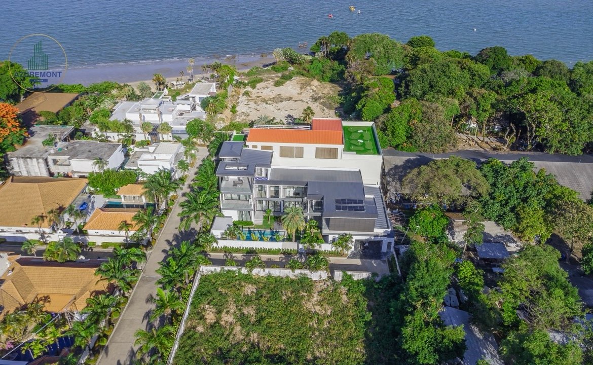 Exclusive Beachfront Luxury Villa for Sale in Majestic Residence Pratumnak Pattaya | 6 Bed Sea View