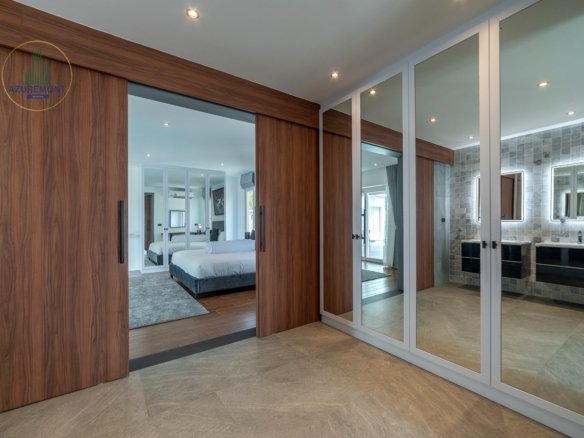 Ultra-luxury villa for sale Pattaya, Siam Royal View pool villa, Villa Melina, ocean view property Pattaya