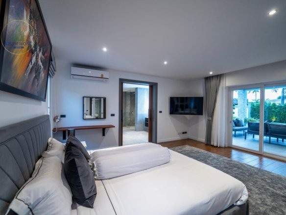 Ultra-luxury villa for sale Pattaya, Siam Royal View pool villa, Villa Melina, ocean view property Pattaya