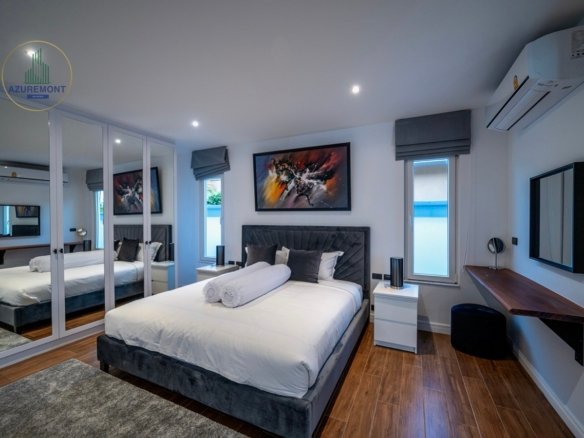 Ultra-luxury villa for sale Pattaya, Siam Royal View pool villa, Villa Melina, ocean view property Pattaya