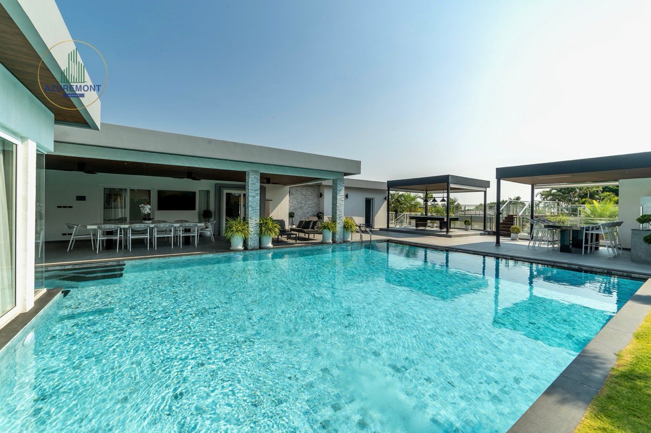 Ultra-luxury villa for sale Pattaya, Siam Royal View pool villa, Villa Melina, ocean view property Pattaya