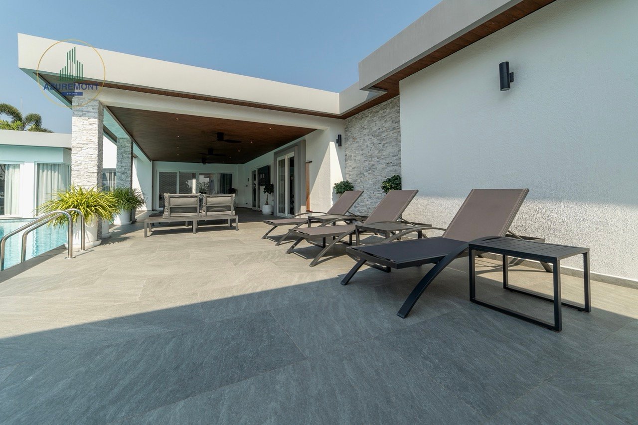Ultra-luxury villa for sale Pattaya, Siam Royal View pool villa, Villa Melina, ocean view property Pattaya