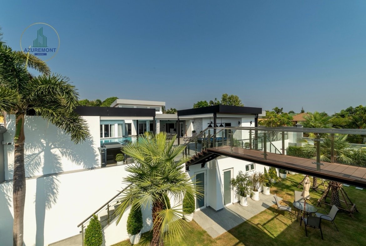 Ultra-luxury villa for sale Pattaya, Siam Royal View pool villa, Villa Melina, ocean view property Pattaya
