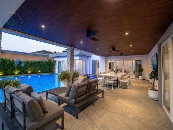 Ultra-luxury villa for sale Pattaya, Siam Royal View pool villa, Villa Melina, ocean view property Pattaya