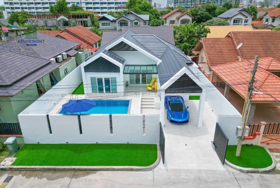 Modern Luxury Pool Villa for Rent in Casa Jomtien Pattaya | 4 Bed Walk to Beach (Pet-Friendly) | Azuremont Estates