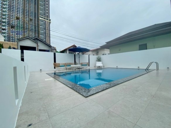 Modern Luxury Pool Villa for Rent in Casa Jomtien Pattaya | 4 Bed Walk to Beach (Pet-Friendly) | Azuremont Estates