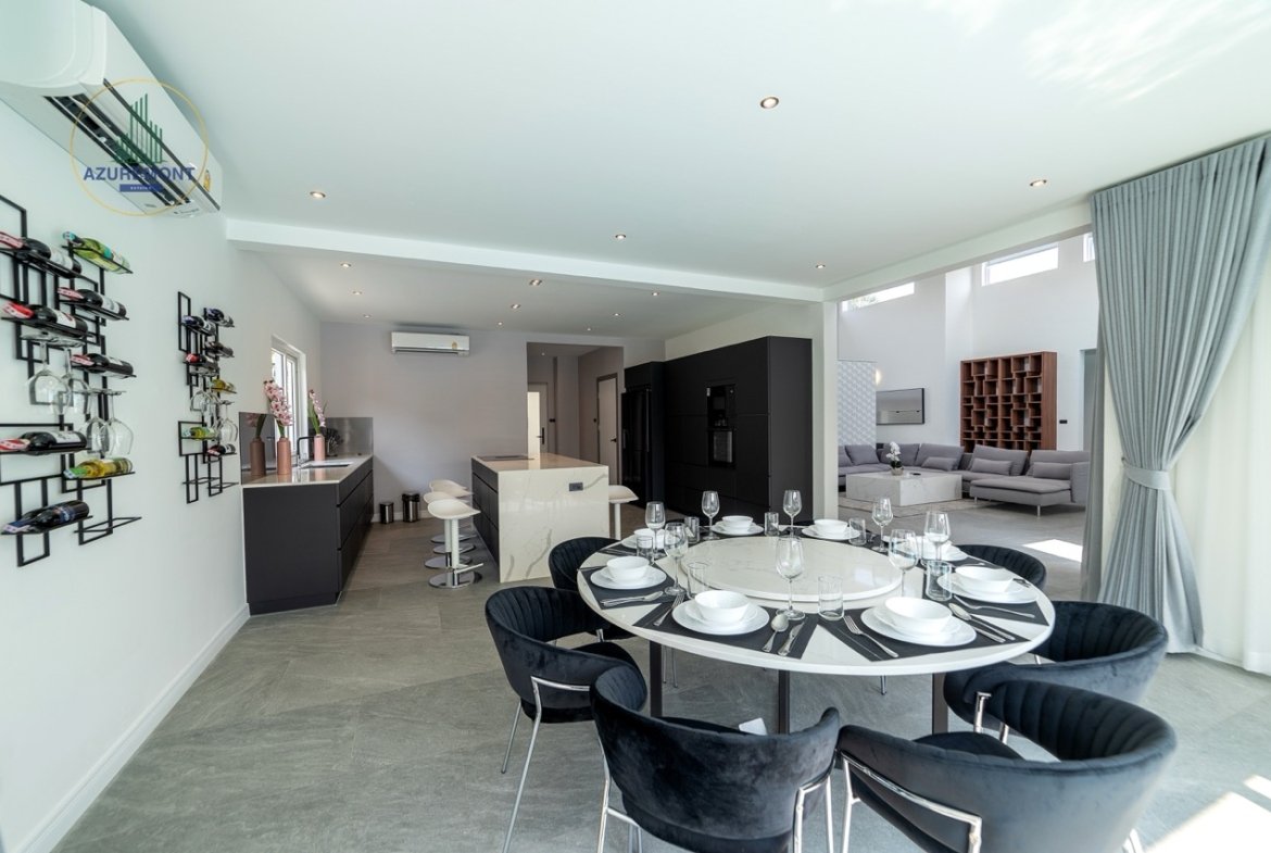 Ultra-luxury villa for sale Pattaya, Siam Royal View pool villa, Villa Melina, ocean view property Pattaya