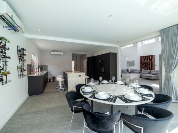 Ultra-luxury villa for sale Pattaya, Siam Royal View pool villa, Villa Melina, ocean view property Pattaya