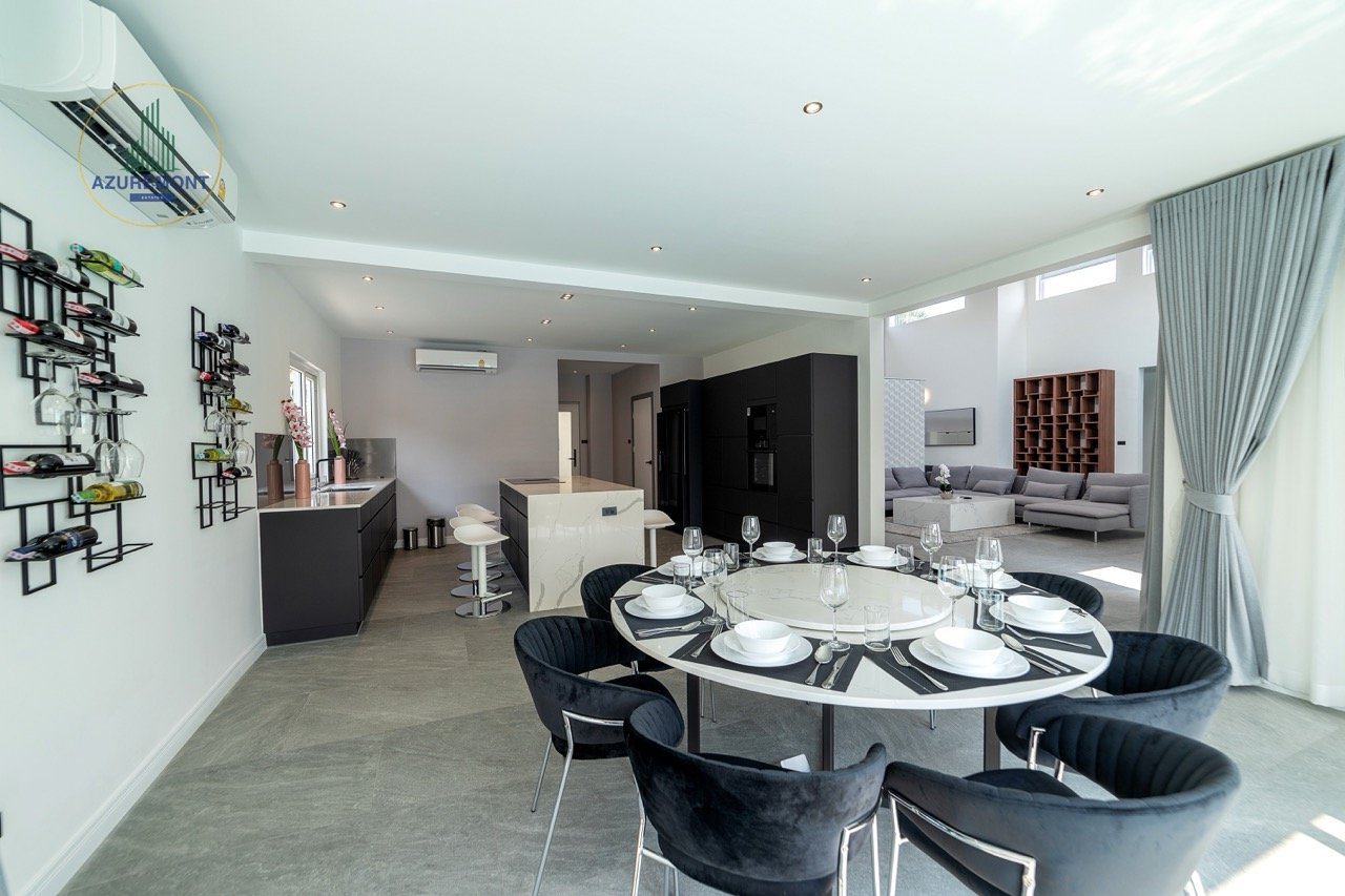 Ultra-luxury villa for sale Pattaya, Siam Royal View pool villa, Villa Melina, ocean view property Pattaya