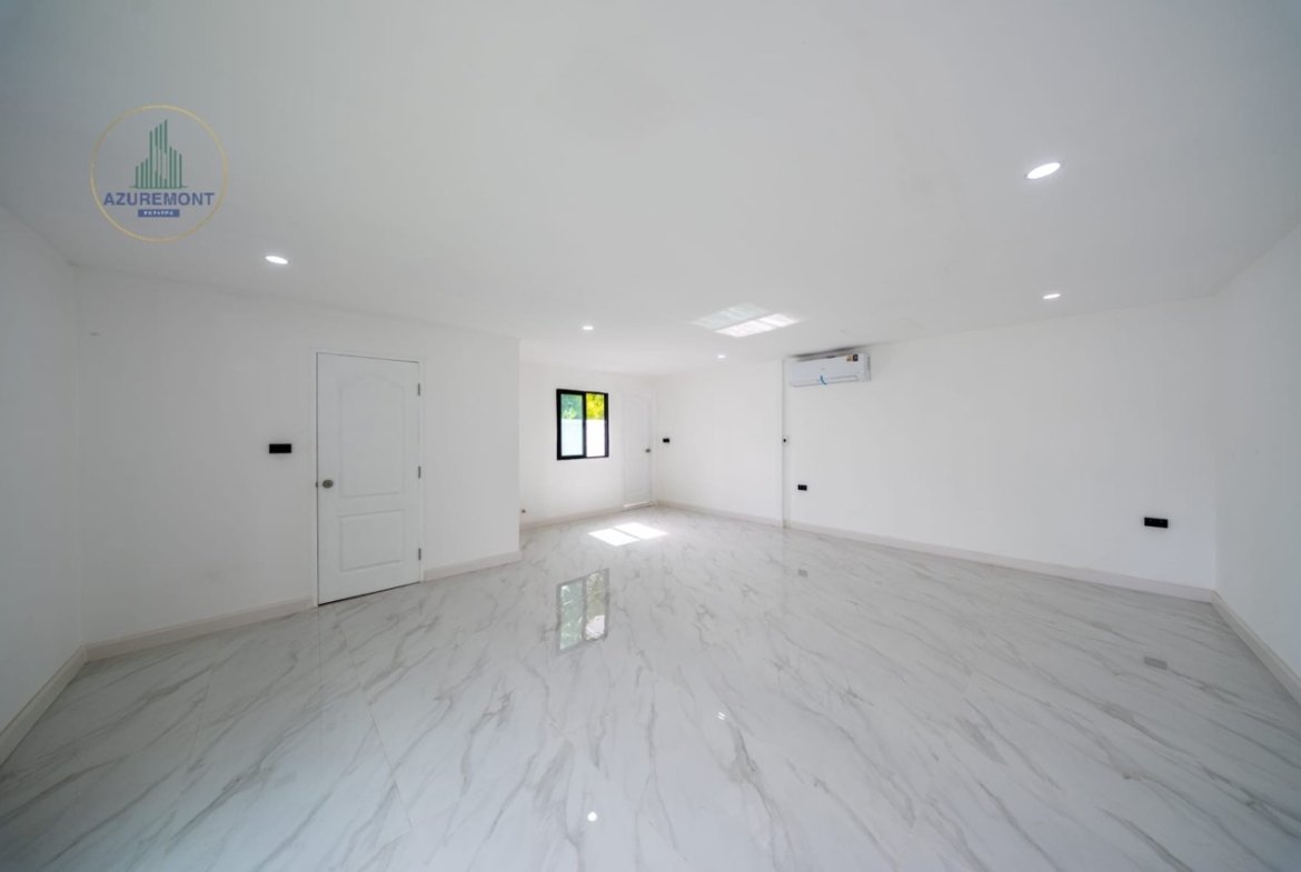 Luxury Renovated Pool Villa Huay Yai Pattaya | 1 Rai Land 5 Bed Infinity Pool Near Siam Country Club