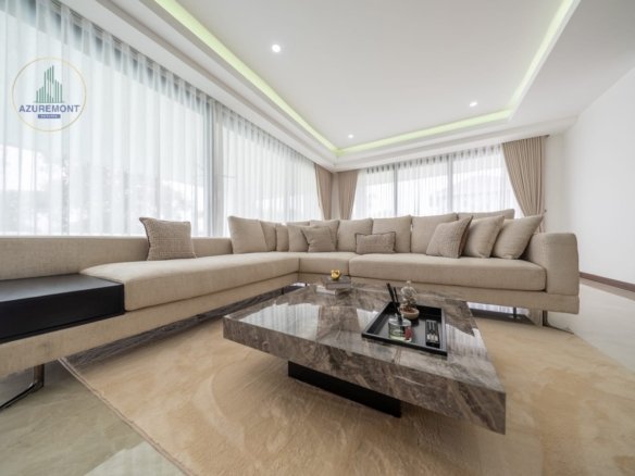 Luxury Renovated Pool Villa Huay Yai Pattaya | 1 Rai Land 5 Bed Infinity Pool Near Siam Country Club