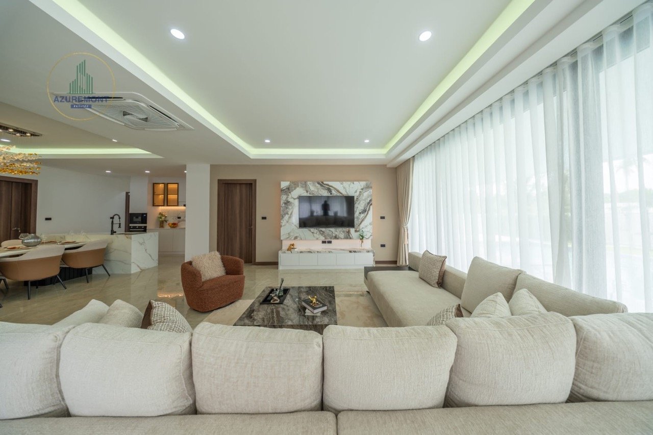 Luxury Renovated Pool Villa Huay Yai Pattaya | 1 Rai Land 5 Bed Infinity Pool Near Siam Country Club