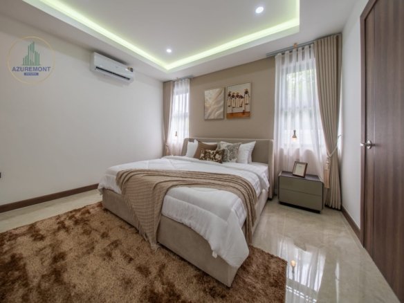 Luxury Renovated Pool Villa Huay Yai Pattaya | 1 Rai Land 5 Bed Infinity Pool Near Siam Country Club