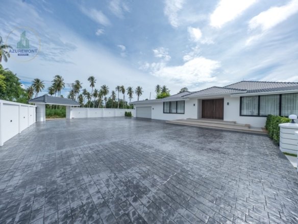 Luxury Renovated Pool Villa Huay Yai Pattaya | 1 Rai Land 5 Bed Infinity Pool Near Siam Country Club